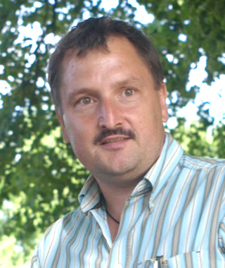 Volker Kumm Volker Kum